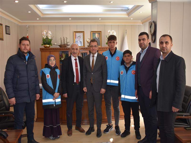 İLÇE MÜFTÜSÜ DR. SIRRI FUAT ATEŞ’TEN BAŞKAN İBRAHİM ÖNAL’A ZİYARET